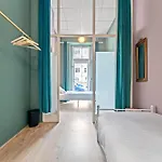 Grosse Wohnung Schoene Wohnung In Friedrichshain- Samaritakiez