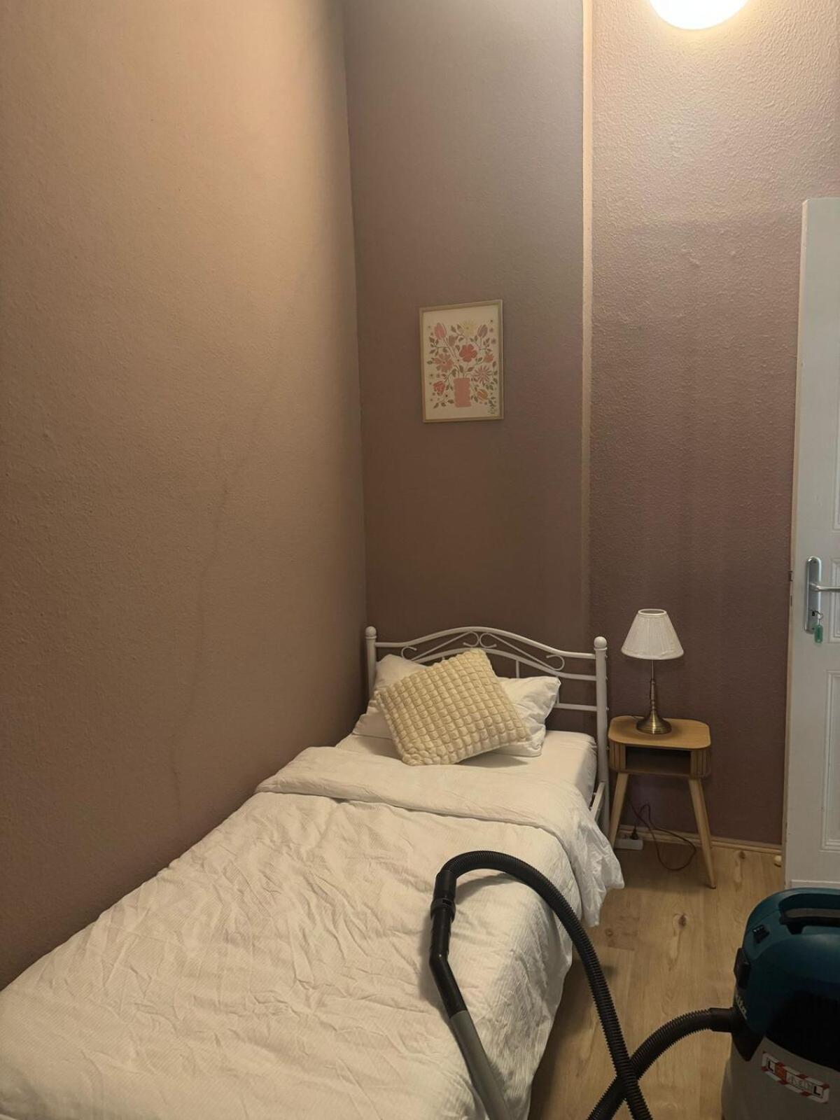 Appartement Grosse Schoene In Friedrichshain- Samaritakiez *